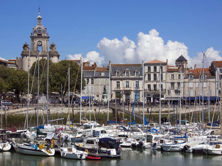 il porto de La Rochelle sulla costa di Poitou-Charentes - emotions magazine - rivista viaggi - rivista turismo