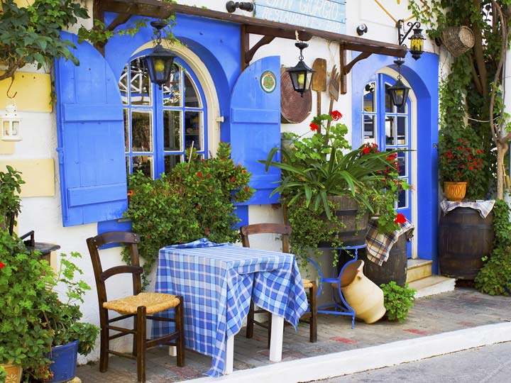 Creta - tipica taverna cretese emotions magazine rivista viaggi rivista turismo