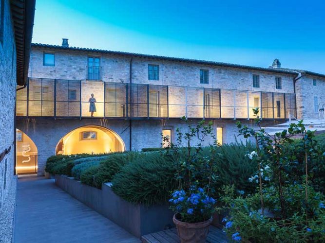 hotel nun assisi relais nun assisi viaggio assisi emotions magazine rivista viaggi rivista turismo