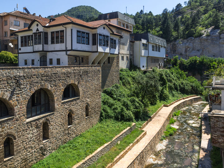 viaggio macedonia - Ponte medievale di kratovo in macedonia - emotions magazine - rivista viaggi - rivista turismo