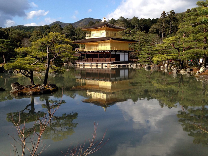 Kyoto, tempio Kinkaku-ji copia